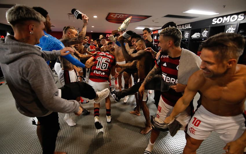 Flamengo x Corinthians - Bastidores - Vestiário