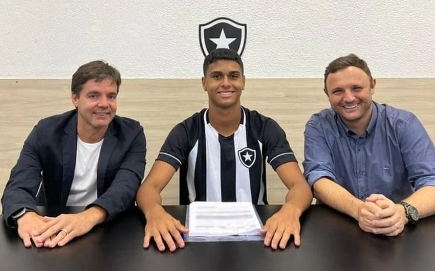 Bernardo Valim - Botafogo - Sub-17