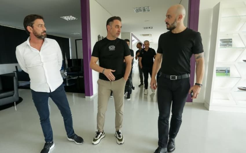 Vítor Pereira, Duílio e Alessandro Nunes