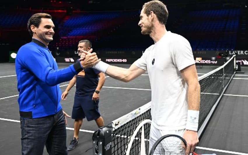 Federer encontra Murray na O2 Arena em Londres