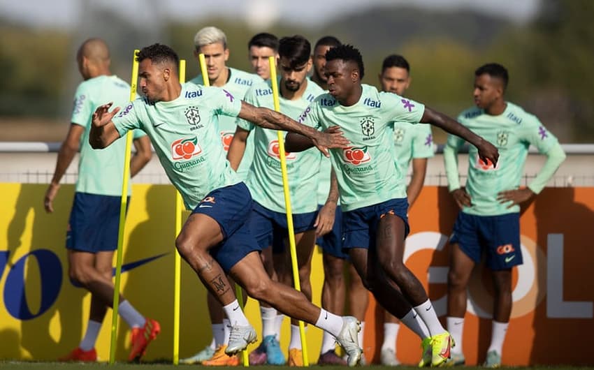 Treino Seleção Brasileira - Danilo e Vini Jr