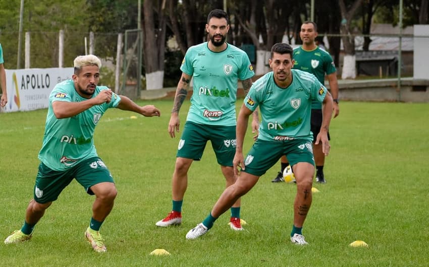 América-MG fecha treinamentos para confronto contra o São Paulo