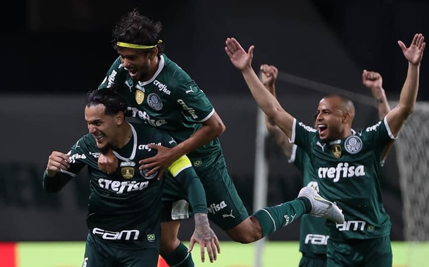 Palmeiras x Coritiba - Comemoração Gómez