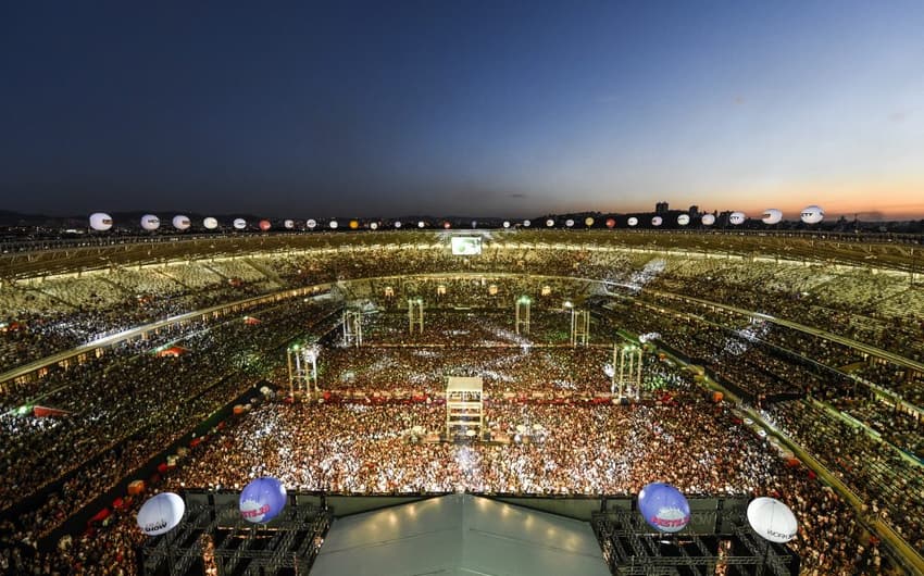 Em seu site oficial, a Minas Arena apresenta o Gigante da Pampulha como a grande casa dos festivais do Brasil