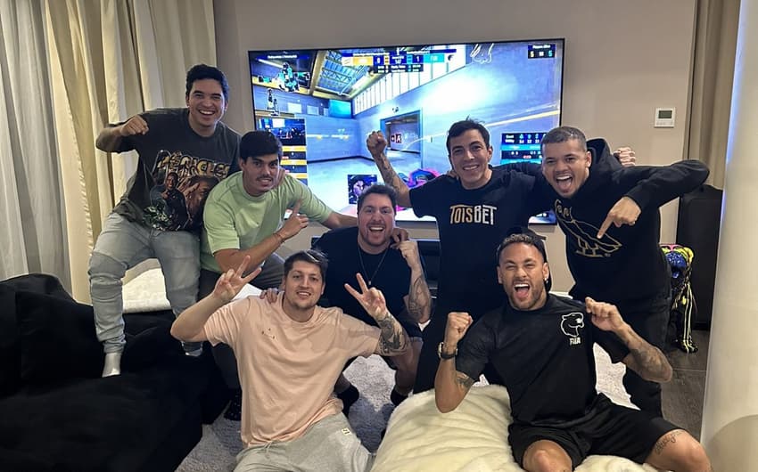 Neymar celebra conquista da FURIA no mundial de CS:GO