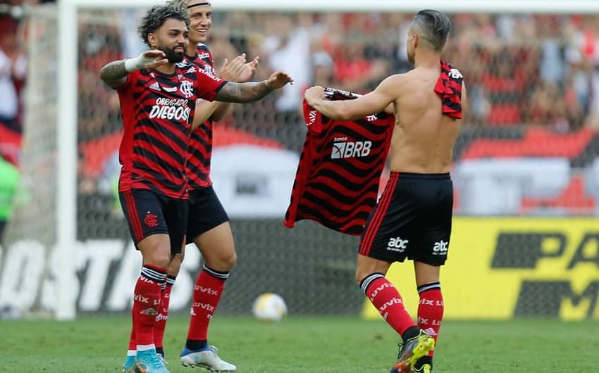 Flamengo x Avaí - Gabigol e Diego Ribas