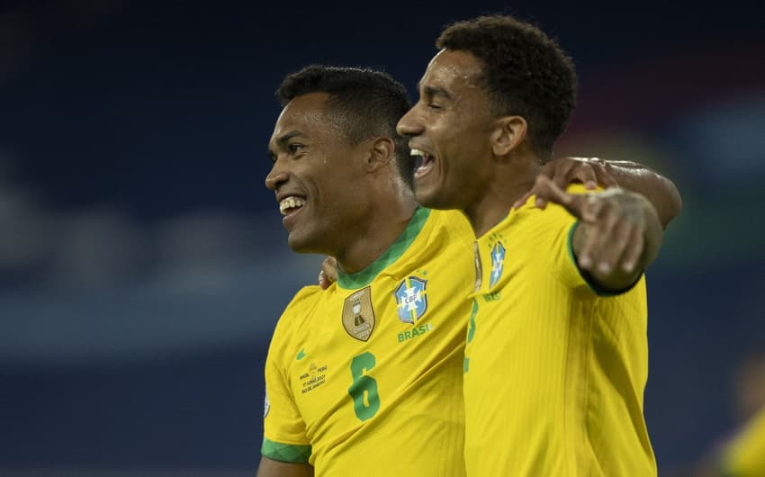 Danilo e Alex Sandro - Seleção Brasileira - Brasil