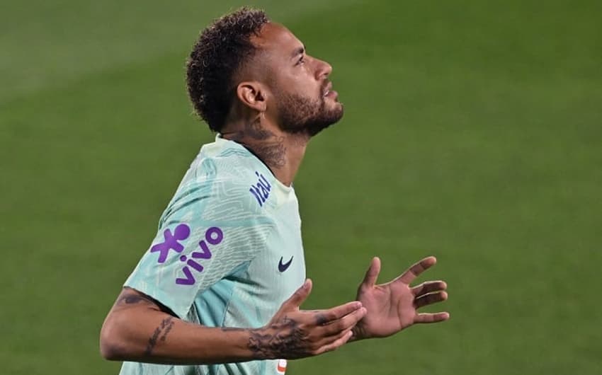Neymar - Treino Seleção Brasileira Qatar