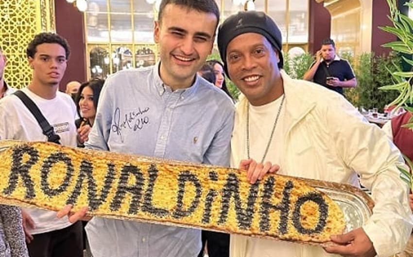 Ronaldinho Gaúcho - Qatar