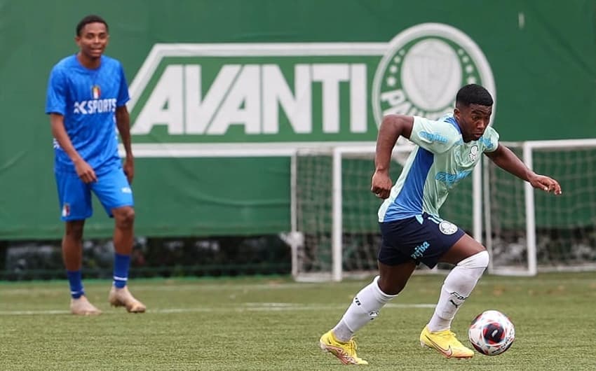 Endrick - Jogo-Treino Palmeiras x Suzano