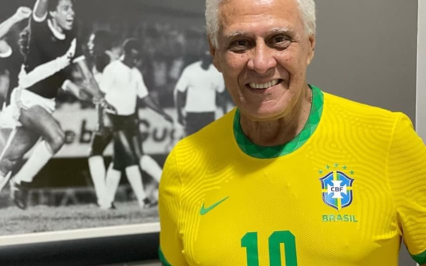 Roberto Dinamite - Brasil - Seleção Brasileira