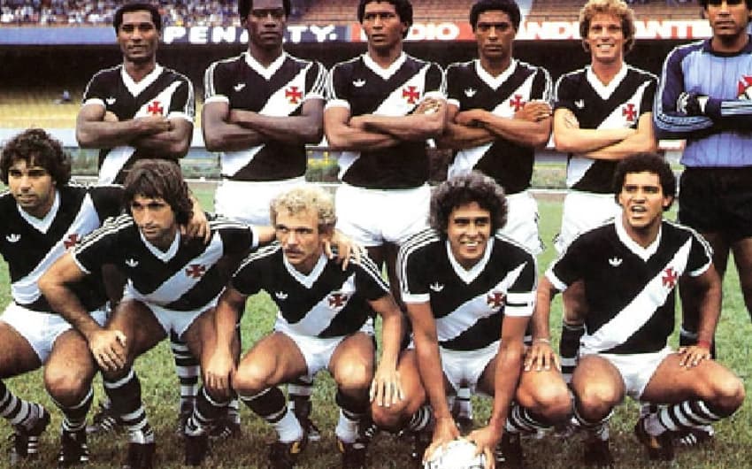 Elói e Roberto Dinamite (time de 1983)