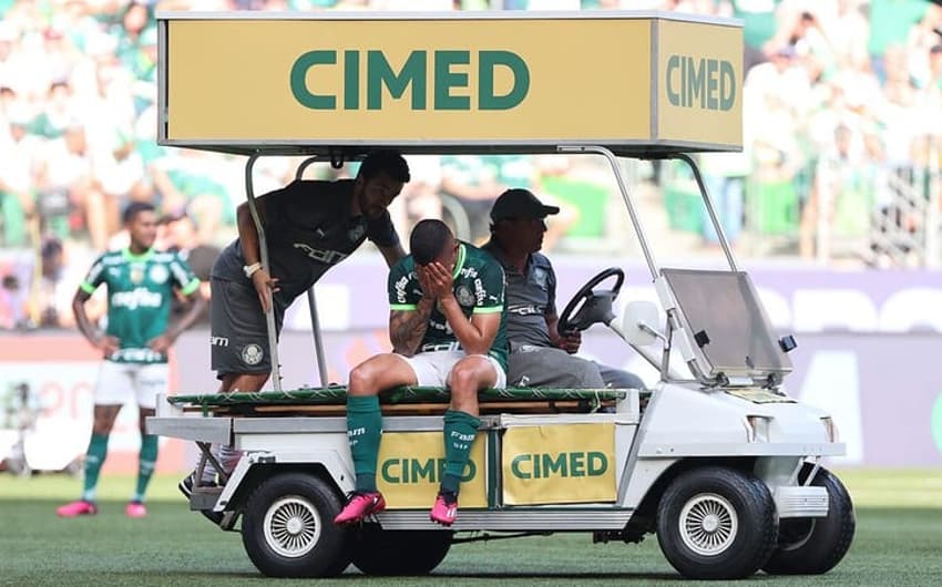 Bruno Tabata Sente A Coxa Contra O Ituano E Vira Preocupação No