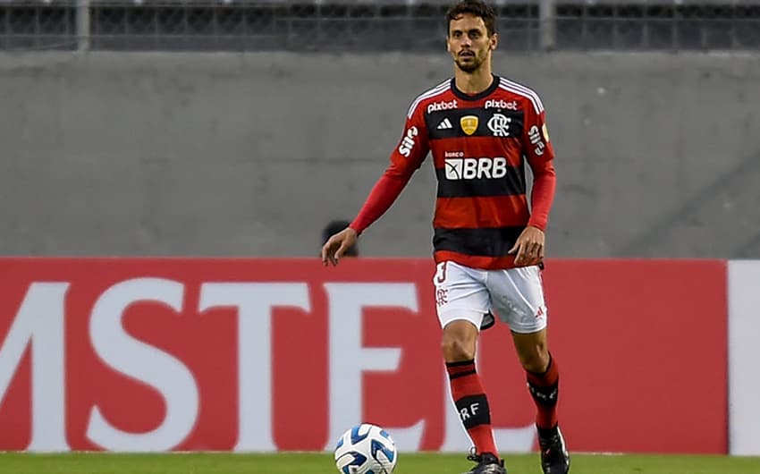 Flamengo x Aucas Rodrigo Caio
