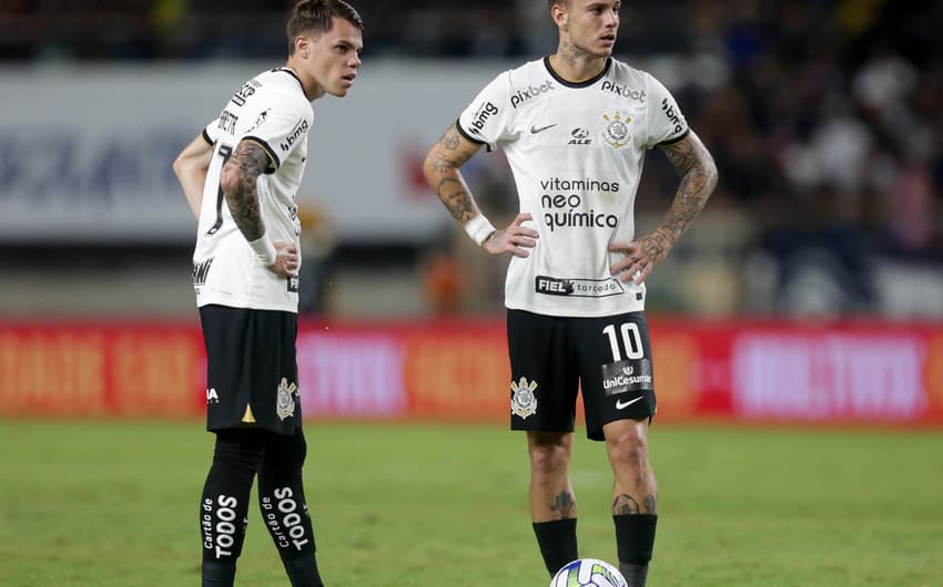 Barletta e Róger Guedes - Remo x Corinthians - Copa do Brasil