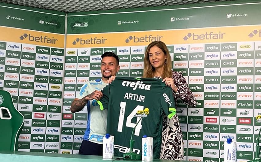Apresentação - Artur - Palmeiras