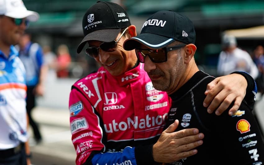Helio-Castroneves-and-Tony-Kanaan-Indianapolis-500-Practice-By_-Joe-Skibinski_Large-Image-Without-Watermark_m81912-aspect-ratio-512-320