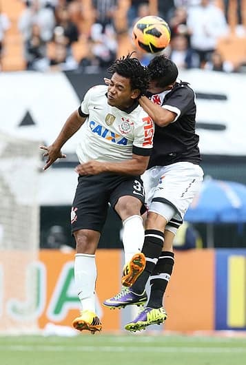 Corinthians e Vasco empatam sem gols no Pacaembu (Foto: Eduardo Viana/ LANCE!Press)
