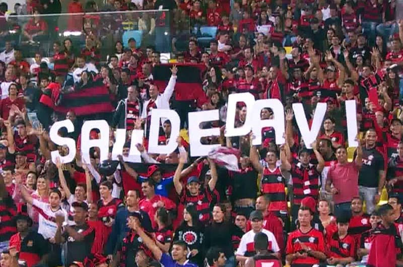 Torcida do Flamengo Saude Davi - Flamengo x Goias (Foto: Reprodução T.V)