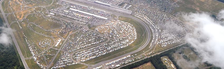O traçado do circuito de Pocono o torna especial, sendo o único "oval" em um formato triangular (Foto: Site Oficial IndyCar)