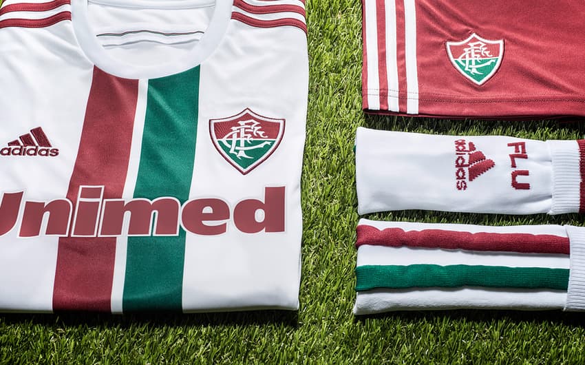 Adidas e Flu apresentam nova camisa do Fluminense