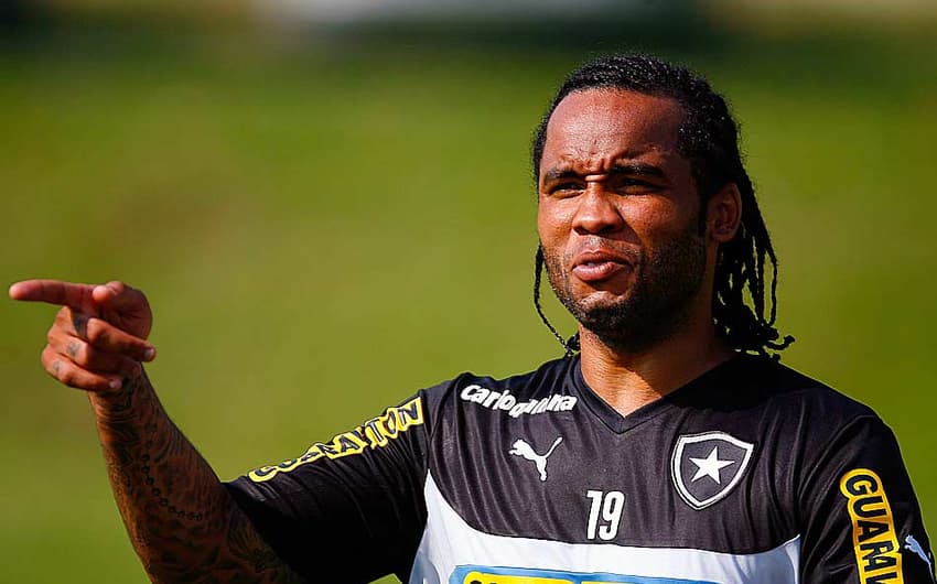 Carlos Alberto - Treino do Botafogo (Foto: Bruno de Lima/ LANCE!Press)