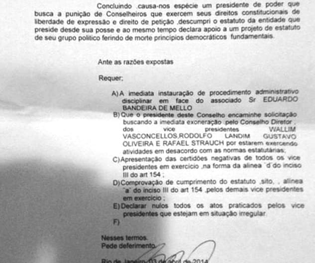 Documento de denúncia feita contra quatro vice-presidentes do Flamengo ( Reprodução )