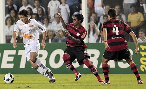 Santos x Flamengo 2011 (Crédito: Miguel Schincariol)