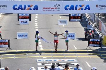 Paul Kimutai foi o vencedor da 22ª Maratona Internacional de São Paulo (Foto: Sérgio Shibuya/MBraga Comunicação)