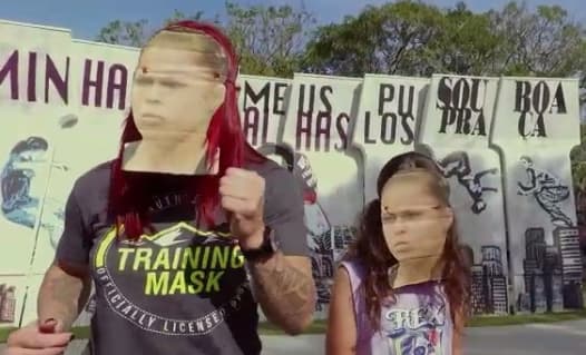 Cris Cyborg provoca Ronda Rousey na internet