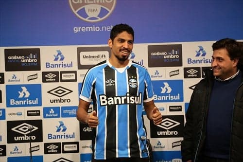 Wallace - Grêmio (Foto: Lucas Uebel / Grêmio)