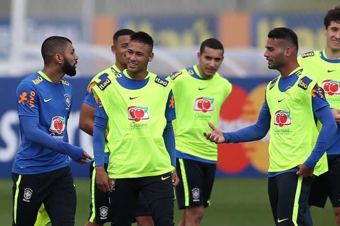 'Santistas' Gabigol, Neymar e Thiago Maia