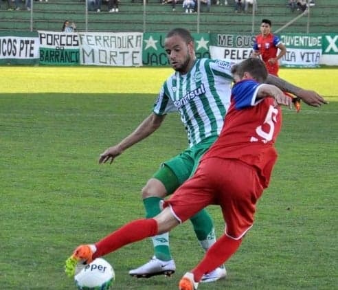 Bruninho durante jogo do Juventude (Foto: Divulgação / Site Oficial do Juventude)