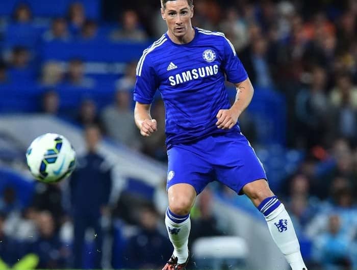 Fernando Torres foi para o Chelsea em 2011 por 58,5 milhões de euros