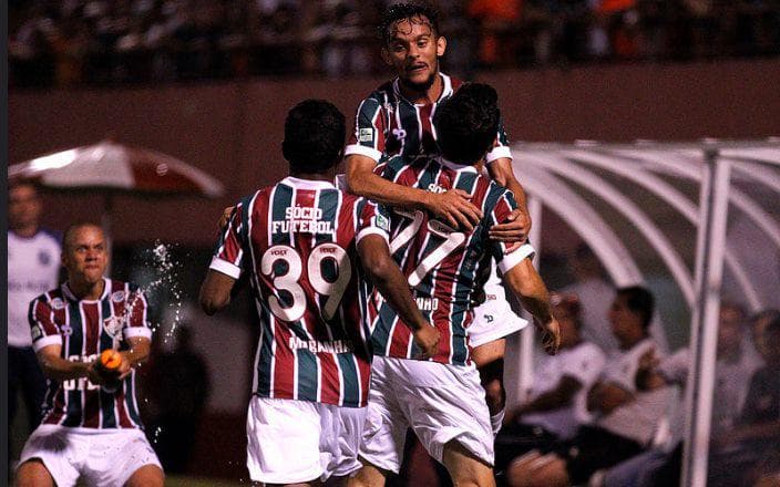 Fluminense vence o Galo e sonho pelo G4 ainda segue vivo<br>