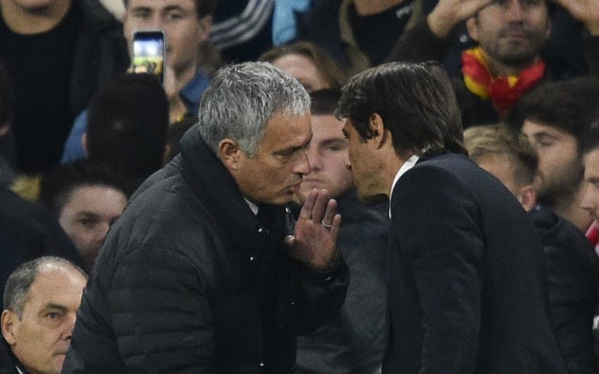 Antonio Conte e José Mourinho - Chelsea x Manchester United