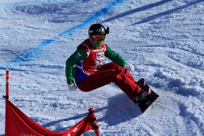 Isabel Clark estreia em sua 15ª Copa do Mundo de Snowboard