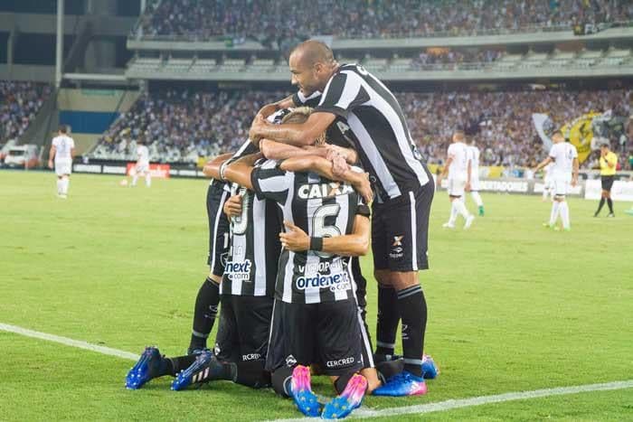 No Grupo 1 da Copa Libertadores, o Botafogo não tem jogadores campeões da competição em seu elenco