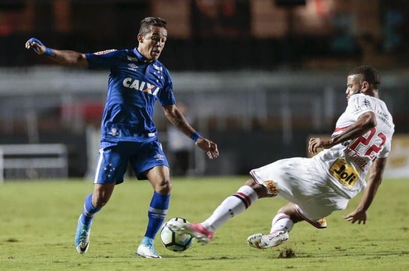 Rafinha, meia-atacante do Cruzeiro