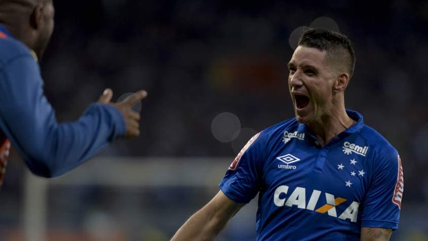 Cruzeiro 1x2 São Paulo