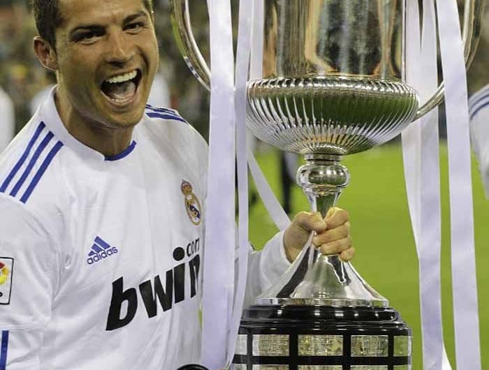 O primeiro título de peso de Cristiano Ronaldo pelo Real Madrid foi a conquista do título da Copa do Rei de 2011: vitória de 1 a 0 sobre o Barcelona com gol dele e fim de jejum de 17 anos na competição para os merengues