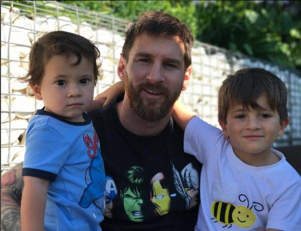 Messi e os filhos, Mateo e Thiago