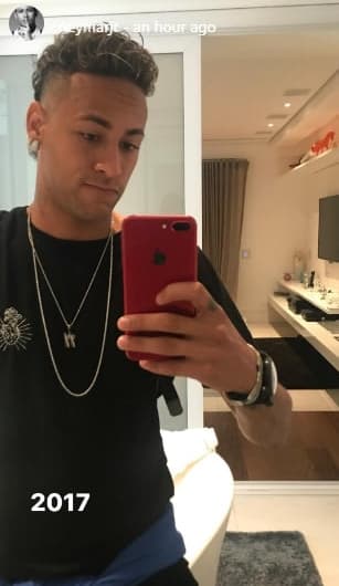 Neymar - novo corte de cabelo