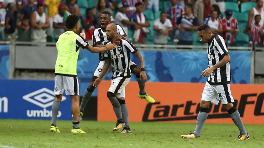 Bahia 1 x 2 Botafogo: as imagens da Fonte Nova