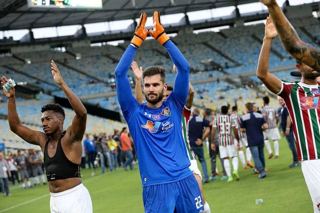 Júlio César celebra título da Taça Rio (Lucas Merçon / Fluminense F.C.)