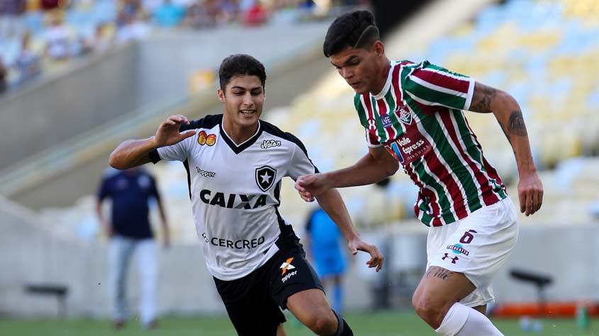 Ayrton Lucas - Fluminense