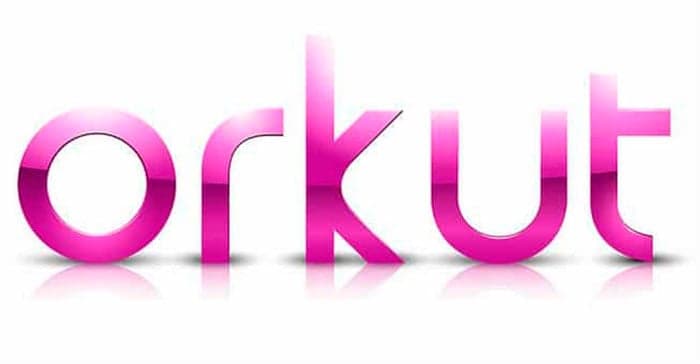 O Orkut era a rede social do momento. Scraps e comunidades faziam sucesso na internet