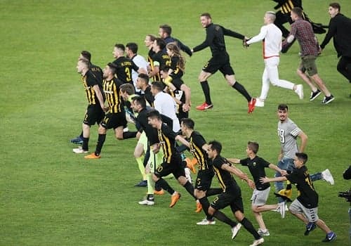 AEK - Campeonato Grego