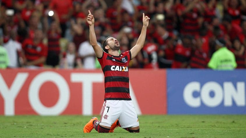 Flamengo 2 x 0 Emelec: as imagens da partida