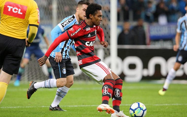 Grêmio e Flamengo fizeram um bom jogo na Arena. Veja uma galeria de imagens